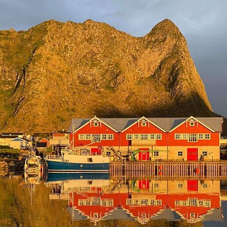 Bensvik Brygge Apartment Vaeroy Екстериор снимка