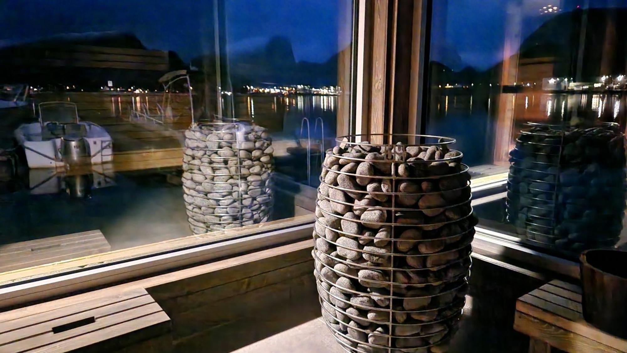 Bensvik Brygge Apartment Vaeroy Екстериор снимка