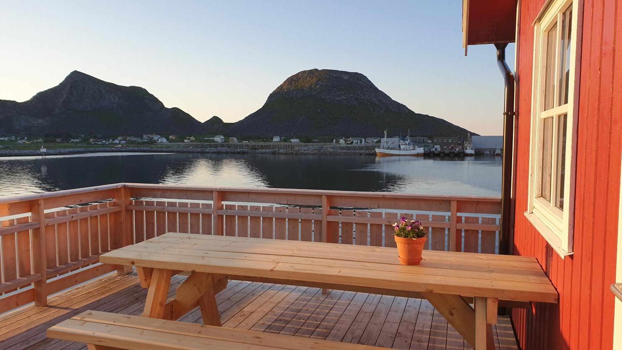 Bensvik Brygge Apartment Vaeroy Екстериор снимка
