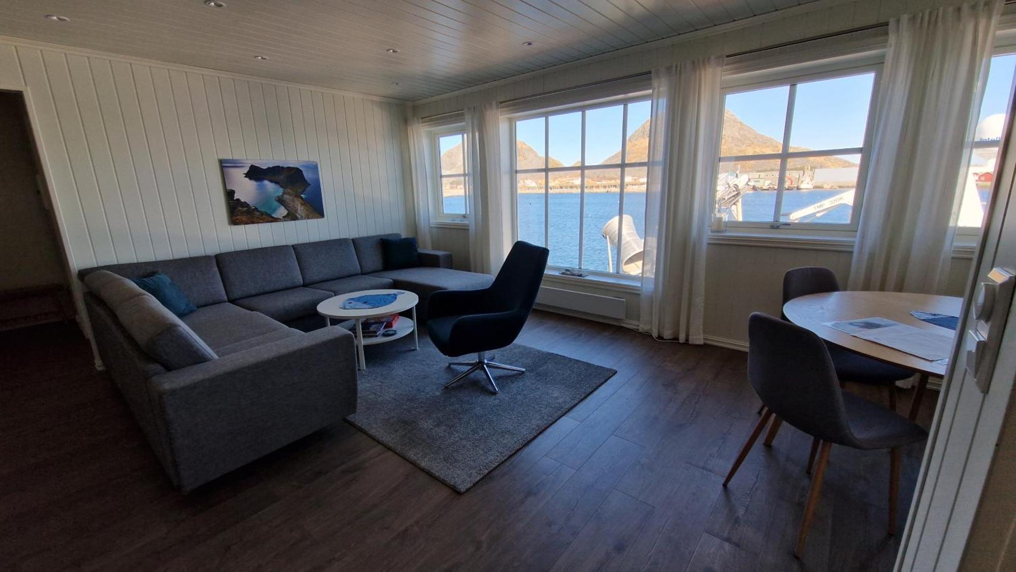 Bensvik Brygge Apartment Vaeroy Екстериор снимка