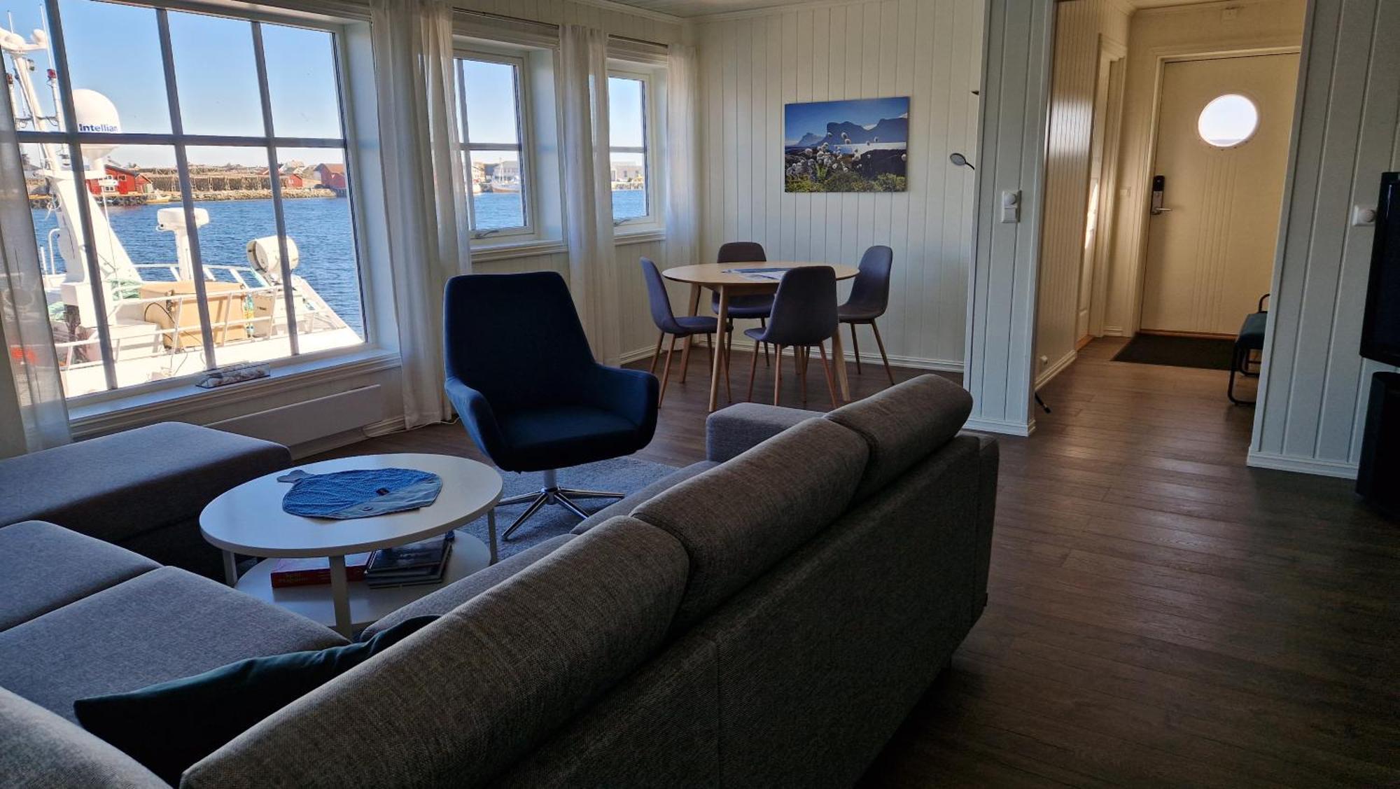 Bensvik Brygge Apartment Vaeroy Екстериор снимка